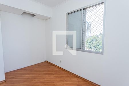 Quarto 2 de apartamento para alugar com 3 quartos, 64m² em Vila Albertina, São Paulo