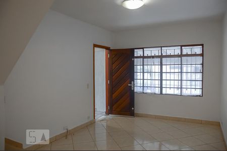 Casa à venda com 123m², 3 quartos e 2 vagasSala