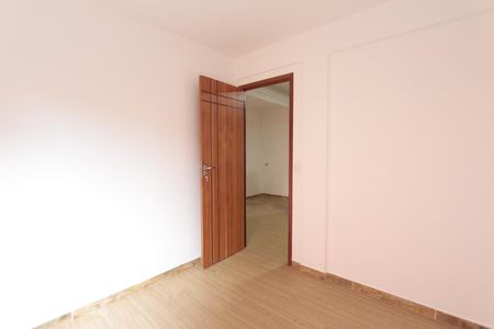 Quarto 2 de casa de condomínio para alugar com 2 quartos, 79m² em Pechincha, Rio de Janeiro