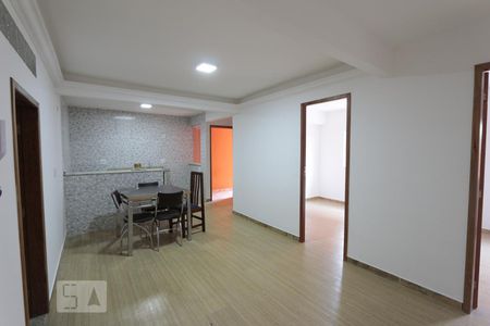 Sala de casa de condomínio para alugar com 2 quartos, 79m² em Pechincha, Rio de Janeiro