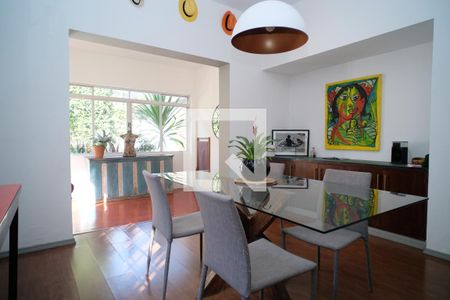 Sala 2 de casa para alugar com 5 quartos, 300m² em Jardim Europa, São Paulo