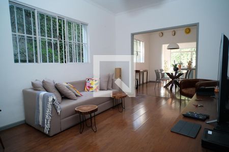 Sala 1 de casa para alugar com 5 quartos, 300m² em Jardim Europa, São Paulo