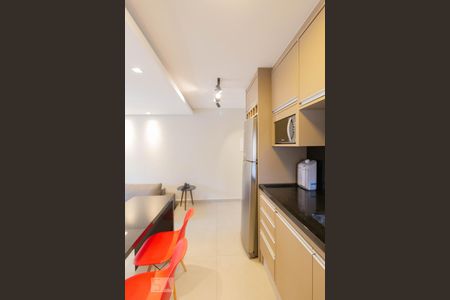 Cozinha de apartamento para alugar com 1 quarto, 40m² em Cerqueira César, São Paulo