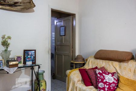 Casa à venda com 85m², 3 quartos e sem vagaSala