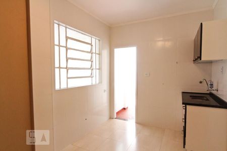 Cozinha de apartamento para alugar com 2 quartos, 70m² em Santana, São Paulo