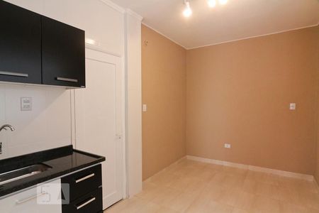 Cozinha de apartamento para alugar com 2 quartos, 70m² em Santana, São Paulo