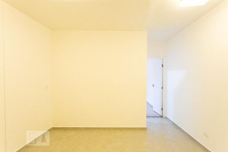 Sala de kitnet/studio para alugar com 1 quarto, 28m² em Vila Prudente, São Paulo