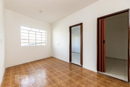 Sala de casa à venda com 3 quartos, 150m² em Vila Bancaria, São Paulo