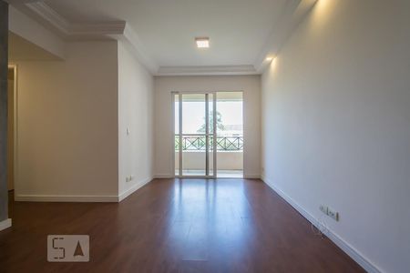 Sala de apartamento à venda com 3 quartos, 70m² em Vila Isa, São Paulo