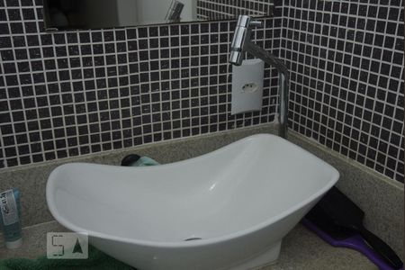 Lavabo de casa de condomínio à venda com 3 quartos, 110m² em Pechincha, Rio de Janeiro