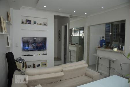 Sala de casa de condomínio à venda com 3 quartos, 110m² em Pechincha, Rio de Janeiro