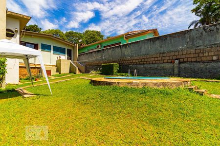 Casa à venda com 110m², 3 quartos e 2 vagas Casa à venda com 110m², 3 quartos e 2 vagasÁrea Externa