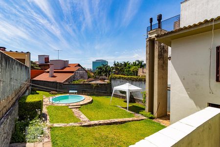 Casa à venda com 110m², 3 quartos e 2 vagas Casa à venda com 110m², 3 quartos e 2 vagasÁrea Externa