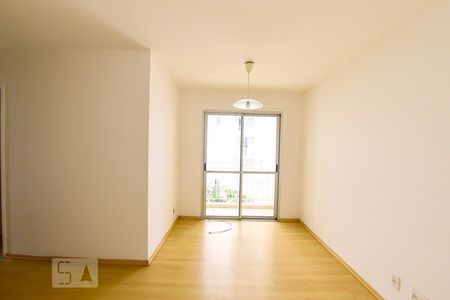 Sala de apartamento para alugar com 2 quartos, 50m² em Vila Guilherme, São Paulo