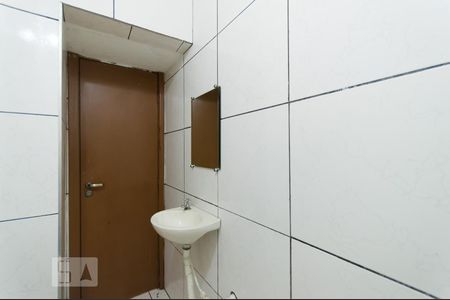 Banheiro de kitnet/studio à venda com 1 quarto, 32m² em Santa Efigênia, São Paulo