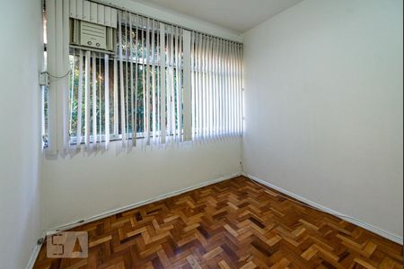 Quarto 1 de apartamento à venda com 2 quartos, 60m² em Ipanema, Rio de Janeiro