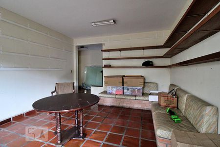 Sala inferior de casa à venda com 4 quartos, 445m² em Paraisópolis, São Paulo