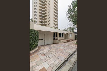 Apartamento à venda com 360m², 4 quartos e 4 vagas Apartamento à venda com 360m², 4 quartos e 4 vagasFachada