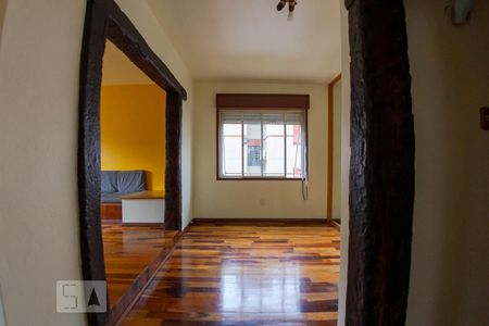 Sala de apartamento para alugar com 2 quartos, 62m² em Jardim Itu, Porto Alegre