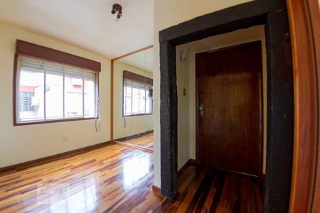 Sala de apartamento para alugar com 2 quartos, 62m² em Jardim Itu, Porto Alegre