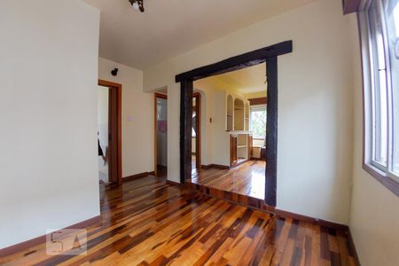 Sala de apartamento para alugar com 2 quartos, 62m² em Jardim Itu, Porto Alegre