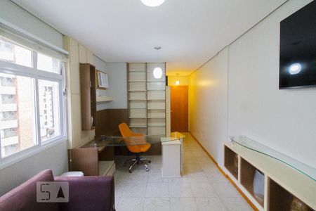 Sala de apartamento para alugar com 1 quarto, 53m² em Centro, Florianópolis