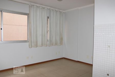 Sala de kitnet/studio para alugar com 1 quarto, 27m² em Setor de Grandes Áreas Norte 906, Brasília