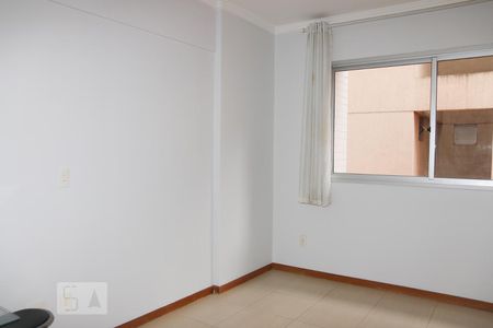 Sala de kitnet/studio para alugar com 1 quarto, 27m² em Setor de Grandes Áreas Norte 906, Brasília