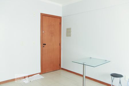 Sala de kitnet/studio para alugar com 1 quarto, 27m² em Setor de Grandes Áreas Norte 906, Brasília