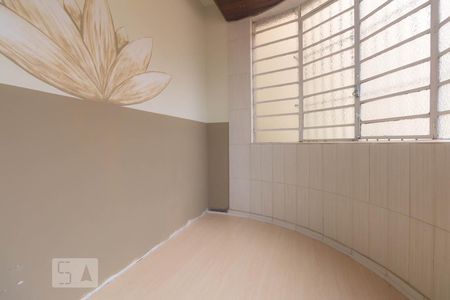 Sala de casa à venda com 3 quartos, 350m² em Vila Congonhas, São Paulo