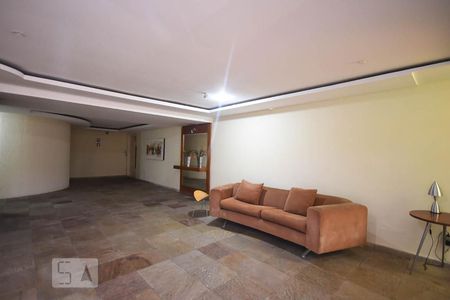 Apartamento à venda com 142m², 4 quartos e 4 vagas Apartamento à venda com 142m², 4 quartos e 4 vagasHall Social