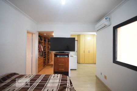 Apartamento à venda com 142m², 4 quartos e 4 vagas Apartamento à venda com 142m², 4 quartos e 4 vagasSuíte 2