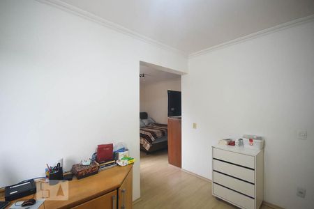 Apartamento à venda com 142m², 4 quartos e 4 vagas Apartamento à venda com 142m², 4 quartos e 4 vagasSuíte 2