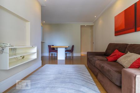 Sala de apartamento para alugar com 2 quartos, 78m² em Centro, Campinas