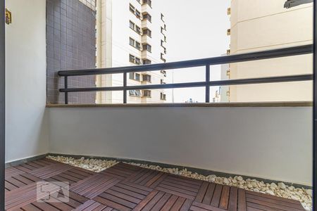 Sacada de apartamento para alugar com 2 quartos, 78m² em Centro, Campinas