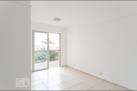 Sala de apartamento para alugar com 3 quartos, 62m² em Vila Santa Catarina, São Paulo