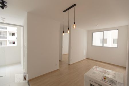 Sala de apartamento para alugar com 2 quartos, 45m² em Brás, São Paulo