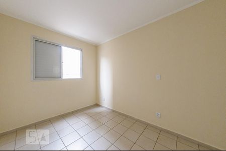 Quarto de apartamento à venda com 1 quarto, 55m² em Centro, Campinas