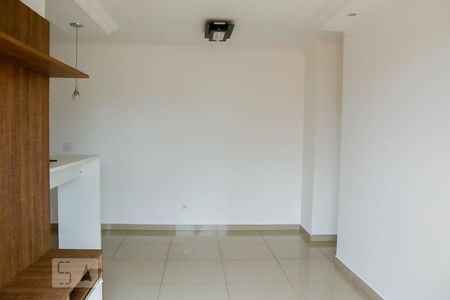 Sala de apartamento para alugar com 2 quartos, 65m² em Usina Piratininga, São Paulo