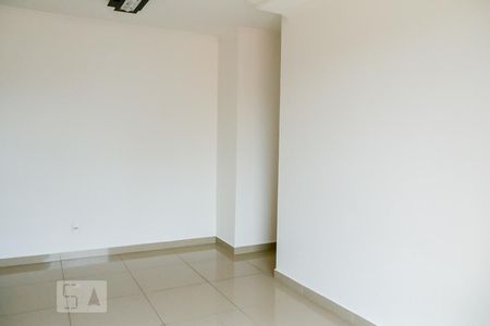 Sala de apartamento para alugar com 2 quartos, 65m² em Usina Piratininga, São Paulo