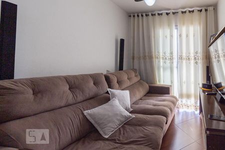 Sala de apartamento à venda com 3 quartos, 53m² em São Pedro, Osasco