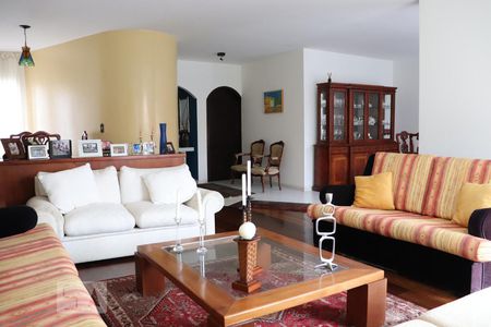 Sala 2 de casa à venda com 3 quartos, 420m² em Paraíso, Santo André