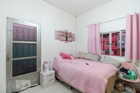 Quarto 1 de casa à venda com 4 quartos, 230m² em Vila Santo Estefano, São Paulo