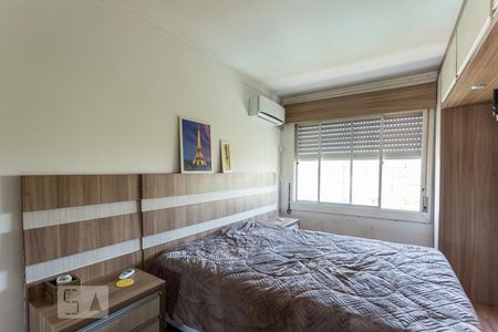 Quarto de apartamento à venda com 1 quarto, 47m² em Medianeira, Porto Alegre