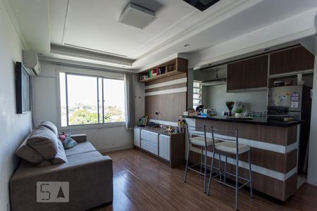 Sala de apartamento à venda com 1 quarto, 47m² em Medianeira, Porto Alegre