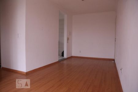 Sala de apartamento para alugar com 2 quartos, 50m² em Vila Paranagua, São Paulo