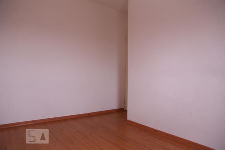 Dormitório 1 de apartamento para alugar com 2 quartos, 50m² em Vila Paranagua, São Paulo