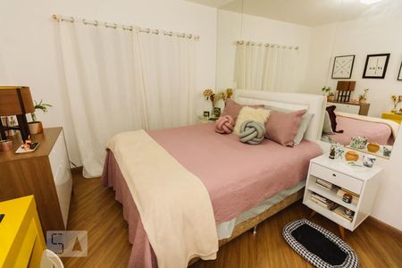 Quarto 02 de apartamento para alugar com 2 quartos, 80m² em Vila Hamburguesa, São Paulo