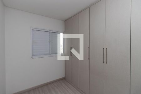 Quarto 1 de apartamento para alugar com 2 quartos, 48m² em Jardim Modelo, São Paulo