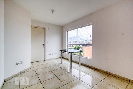 Sala de apartamento para alugar com 2 quartos, 63m² em Estância Pinhais, Pinhais